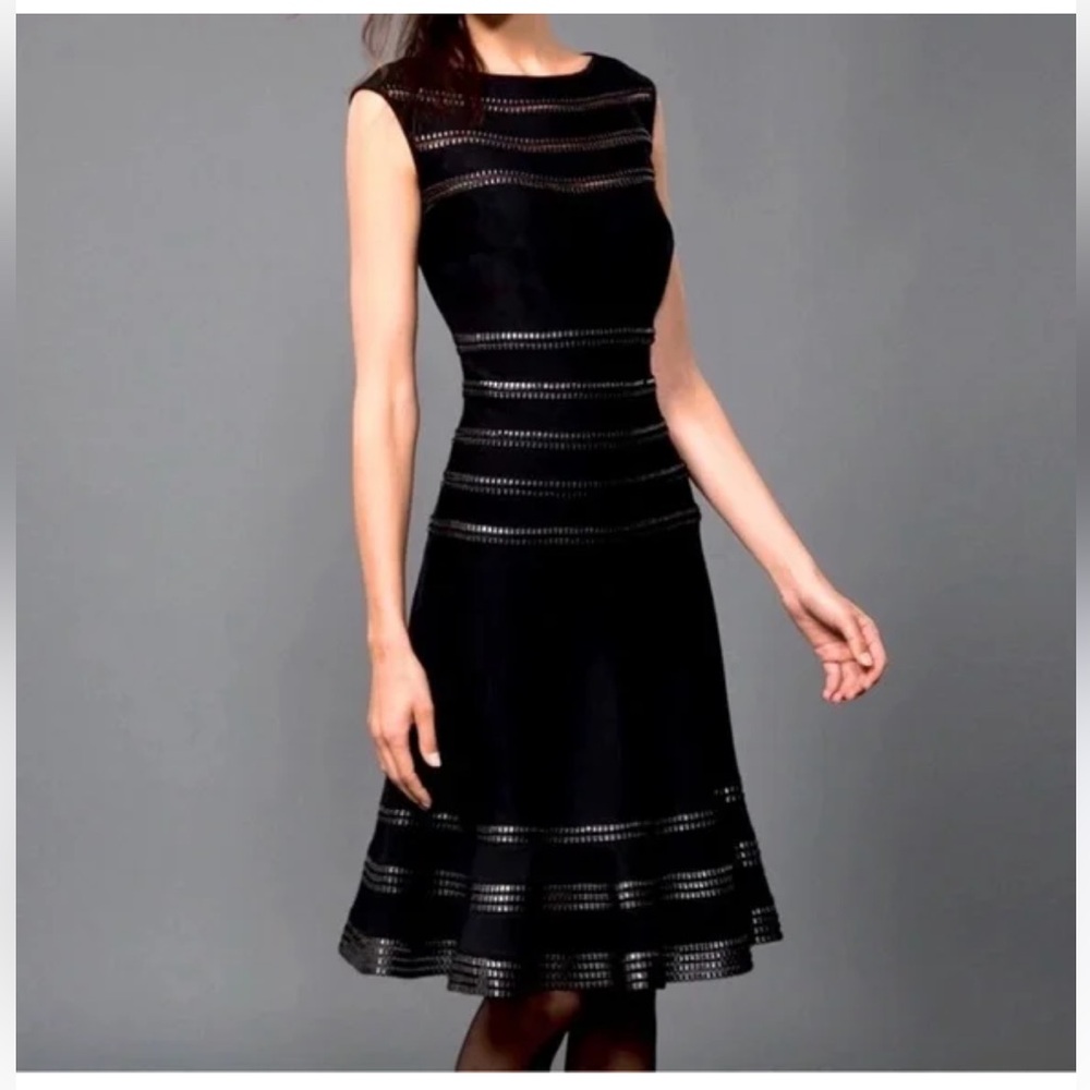 Tadashi Shoji Foil Print Banded Boatneck Dress in Silver